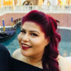 Meet your Posher, Deanna